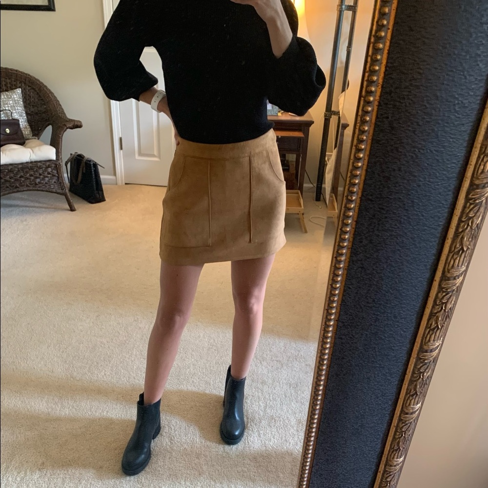AKIRA Brown suede skirt